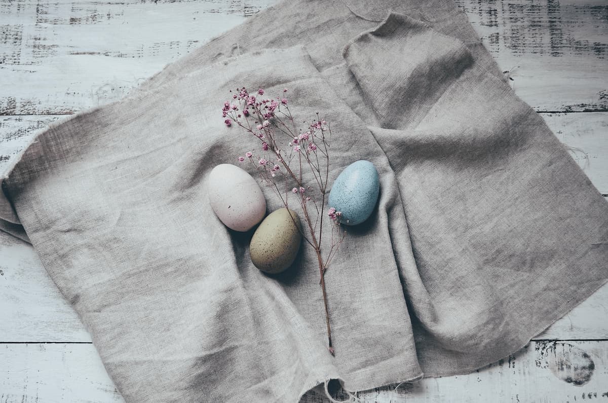 Rendi la Pasqua ancora più dolce con un gesto solidale - Foto di Deborah Hudson da Pixabay
